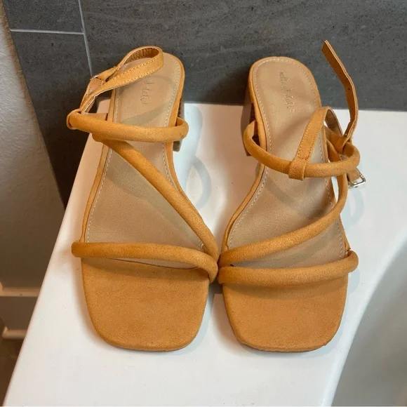 Altar’d State Womens Sandal - Picture 4 of 7